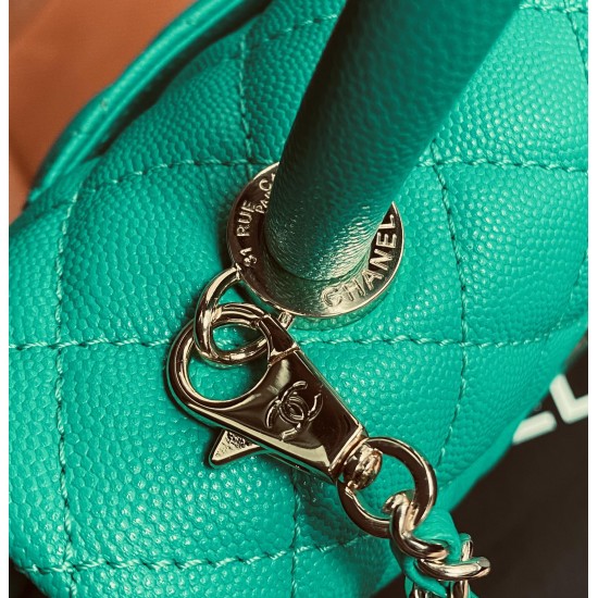 CHANEL COCO HANDLE