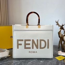 FENDI Tote Bags