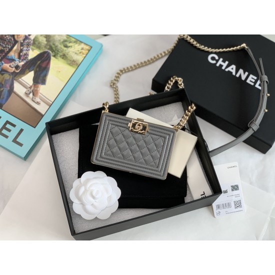 CHANEL BOY BAG