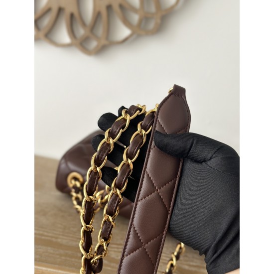CHANEL FLAP BAG