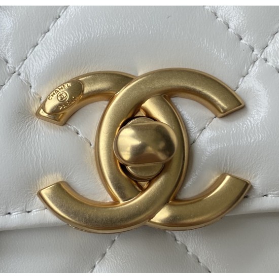 CHANEL BOY BAG