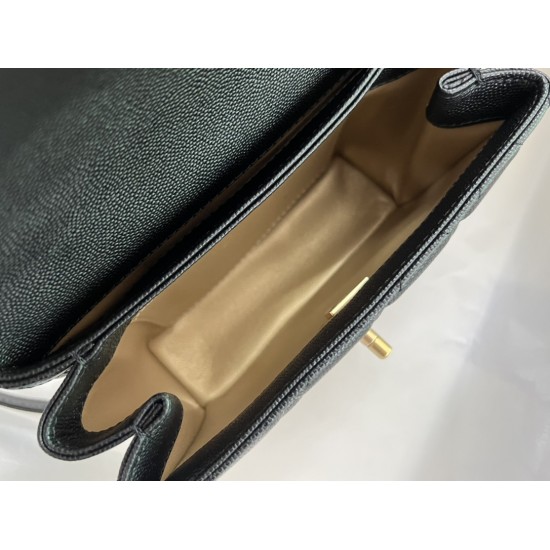 CHANEL COCO HANDLE