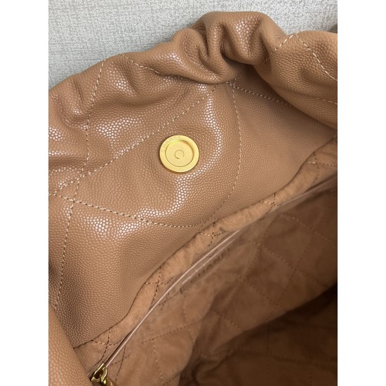 CHANEL 22 Bag