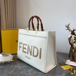 FENDI Tote Bags