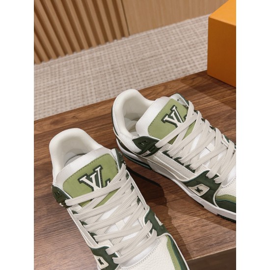 LV Trainer Sneaker