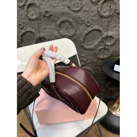 MiuMiu BAGS