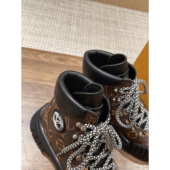 LV Boots