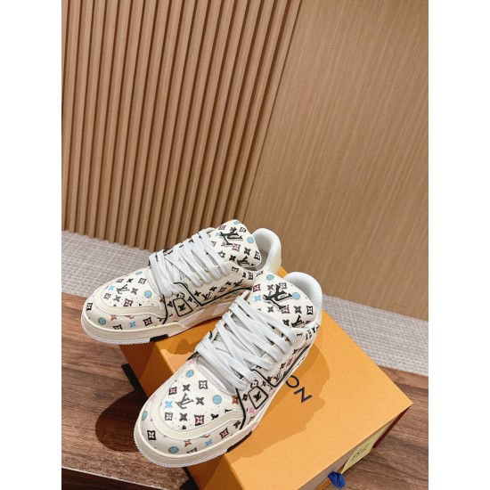 LV Trainer Sneaker