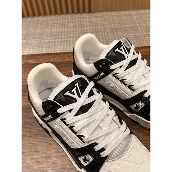 LV Trainer Sneaker