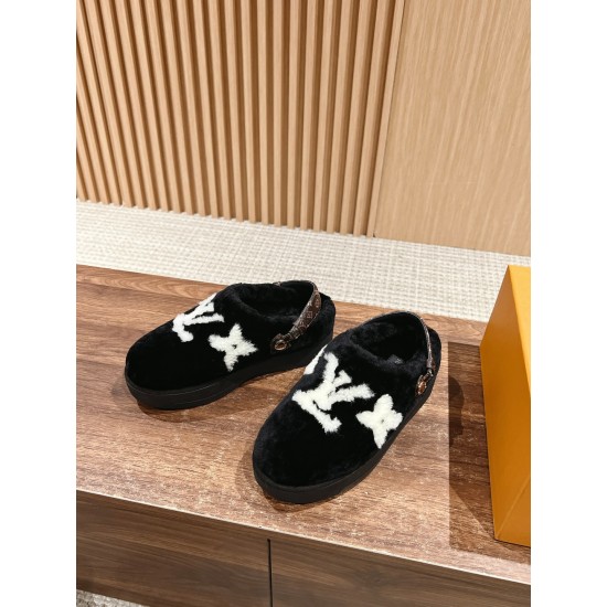 LV Slippers