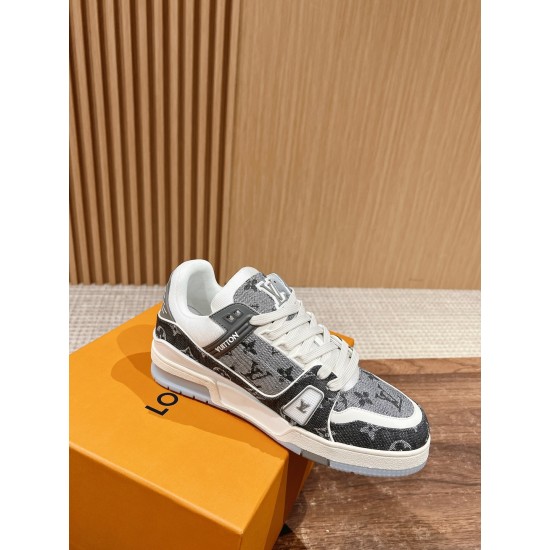 LV Trainer Sneaker