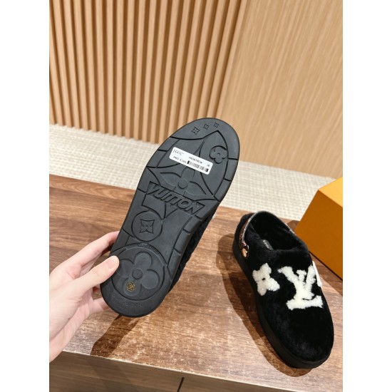 LV Slippers