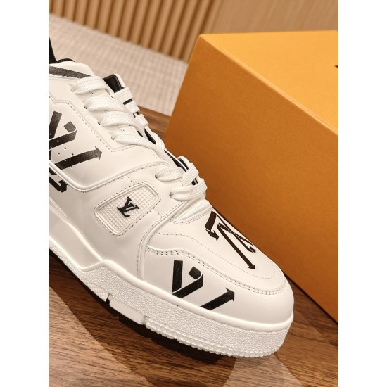 LV Trainer Sneaker