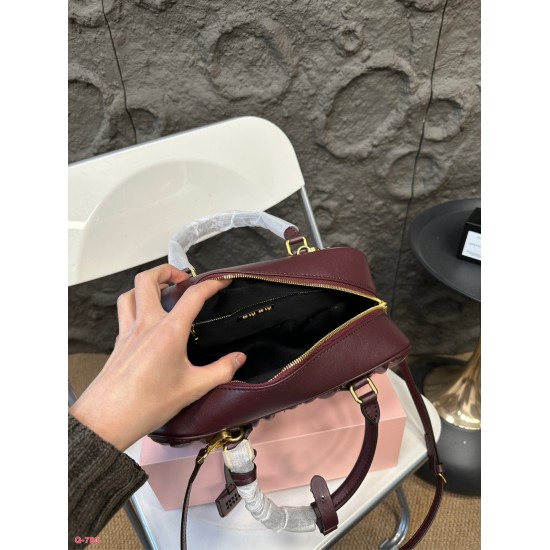 MiuMiu BAGS