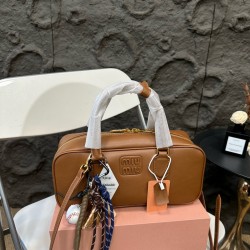 MiuMiu BAGS