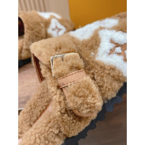 LV Slippers