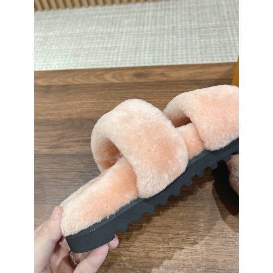LV Slippers