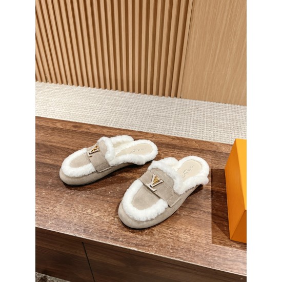LV Slippers