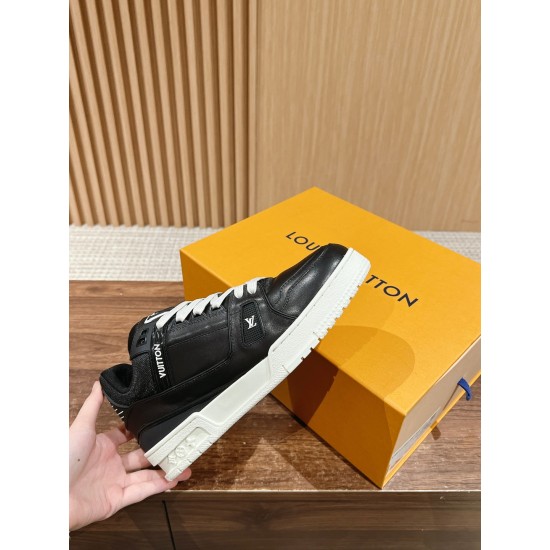 LV Trainer Sneaker