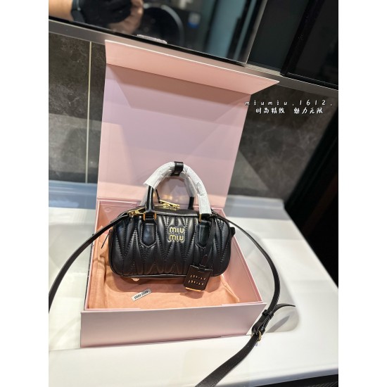 MiuMiu BAGS