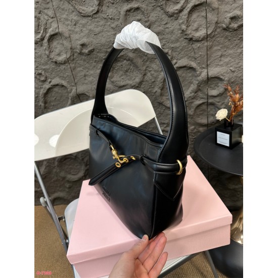 MiuMiu BAGS