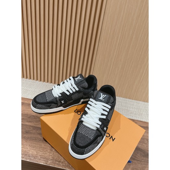 LV Trainer Sneaker