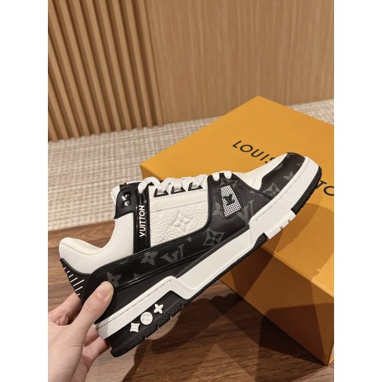 LV Trainer Sneaker