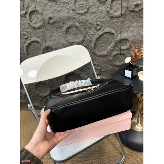 MiuMiu BAGS