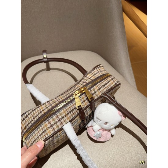 MiuMiu BAGS
