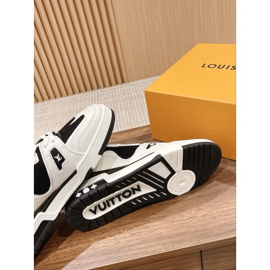 LV Trainer Sneaker