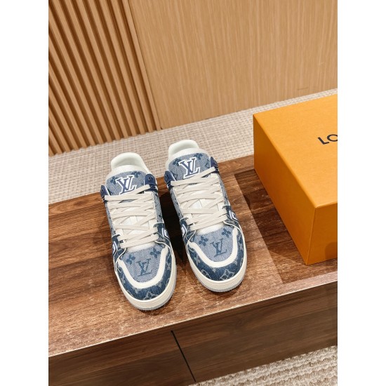 LV Trainer Sneaker