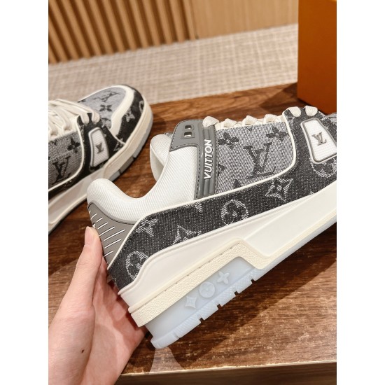 LV Trainer Sneaker