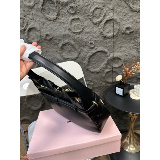 MiuMiu BAGS