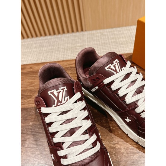 LV Trainer Sneaker