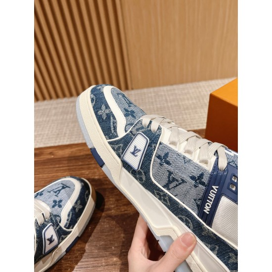 LV Trainer Sneaker