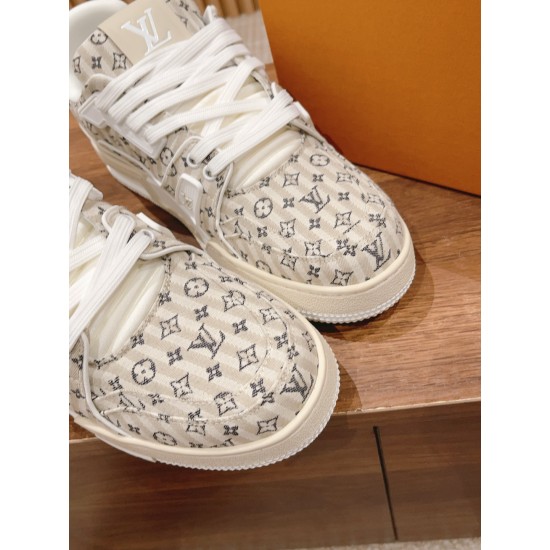 LV Trainer Sneaker