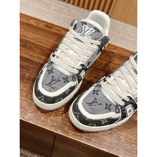 LV Trainer Sneaker