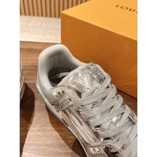 LV Trainer Sneaker