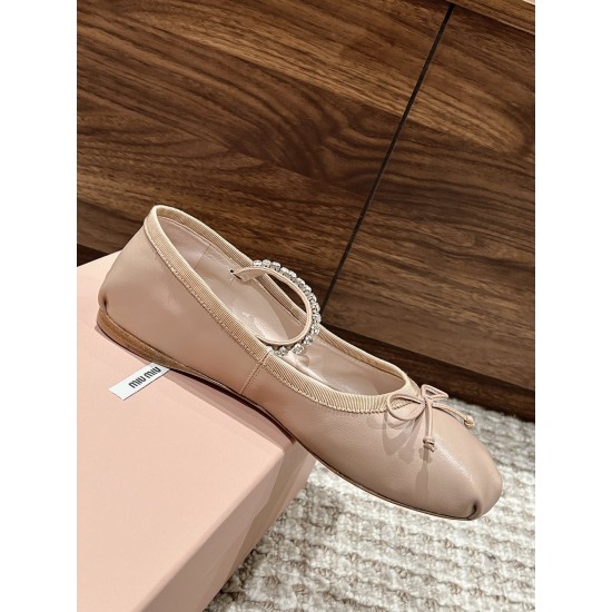 MIUMIU Ballerinas