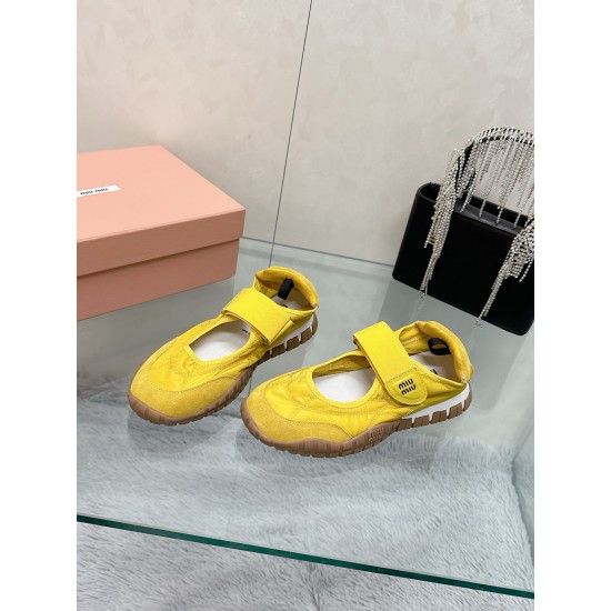 MiuMiu Sneakers