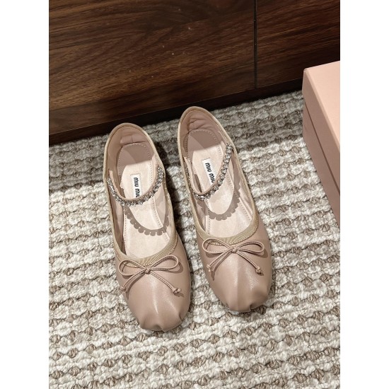 MIUMIU Ballerinas