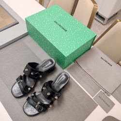 Balenciaga slippers