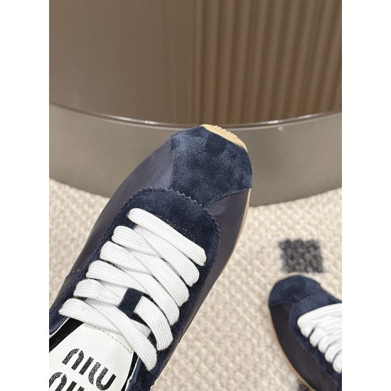 MiuMiu Sneakers