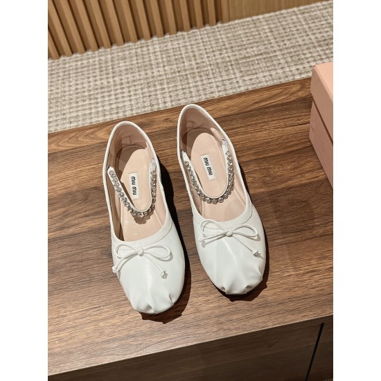 MIUMIU Ballerinas