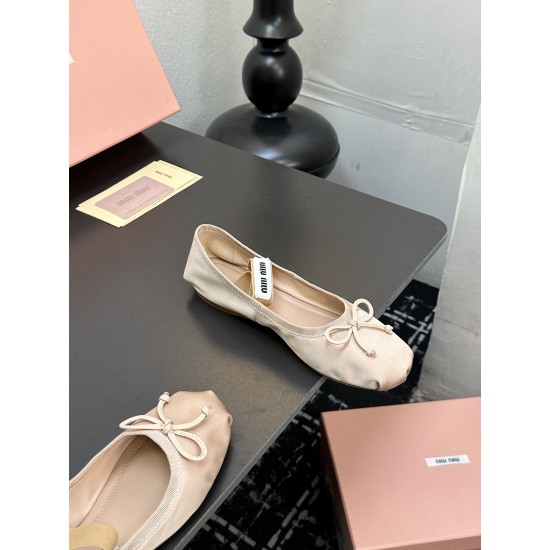 MIUMIU Ballerinas
