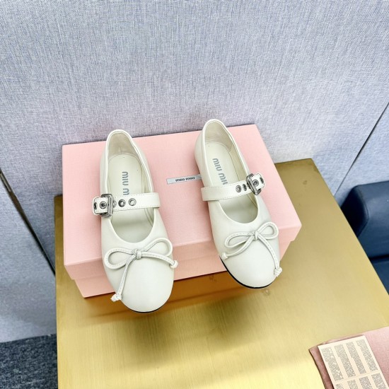 MIUMIU Ballerinas