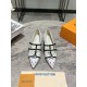 LV Heels