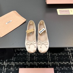 MIUMIU Ballerinas