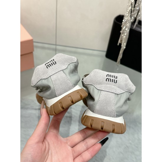 MiuMiu Sneakers