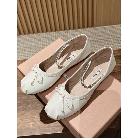 MIUMIU Ballerinas